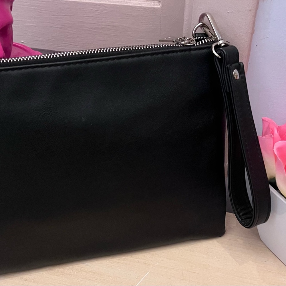 ❤️SONDRA ROBERTS CLUTCH❤️ - Picture 3 of 6